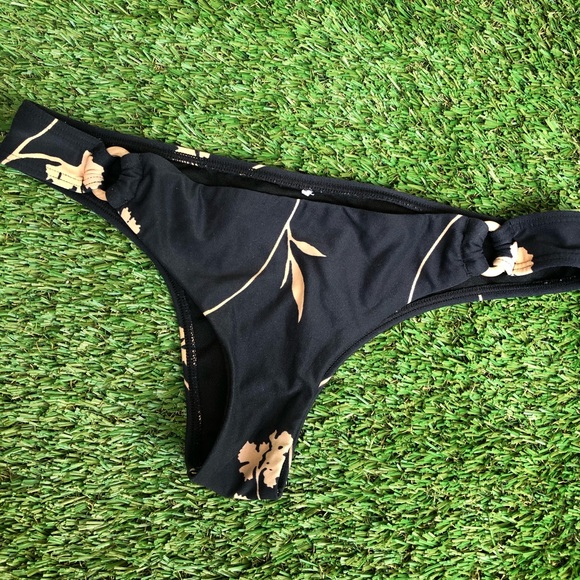 Billabong Other - Black and Tan floral print bottoms.
